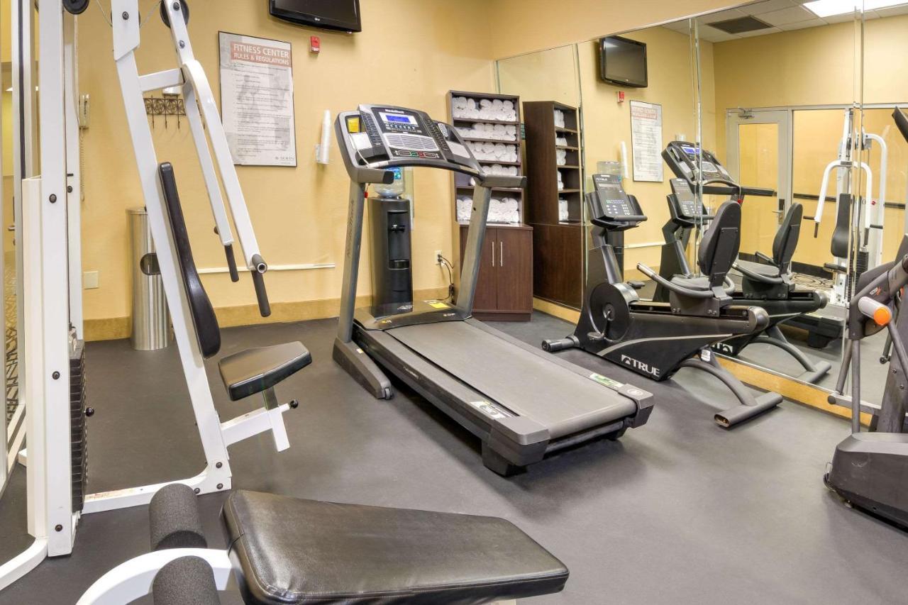 فندق ميدبوينت تحت إدارة فنادق ومنتجعات روزن Williamsburg المظهر الخارجي الصورة